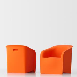 Poltrona "Lady" - Design che Unisce Comfort, Stile e Carattere – Arancio Opaco