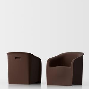 Poltrona "Lady" - Design che Unisce Comfort, Stile e Carattere – Marrone Opaco