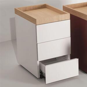 Cassettiera 3 cassetti con vassoio superiore in Rovere Europeo Dimensioni 32x44x h 55 cm Struttura in legno con 4 ruote con freno Bianco RAL 9003 liscio