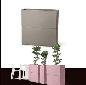 Fioriera Alta DUNE in Polietilene � una fioriera dal design Lineare Dimensioni 80x27xh 80 cm in grado di delimitare con eleganza ampi spazi Colore Ambra