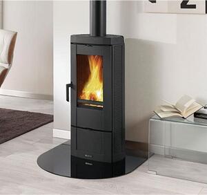 Stufa a legna nera da 6,2 kw Nordica extraflame 7119301