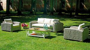 Set Salotto da Giardino in Grey Kubu Sbiancato Divano 2 Poltrone e Tavolino Vorghini Varanasi