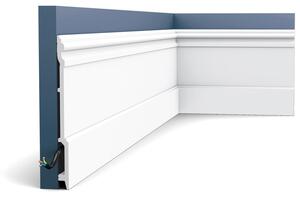 Battiscopa a pavimento Orac Decor LUXXUS SX191 stile classico 2 m