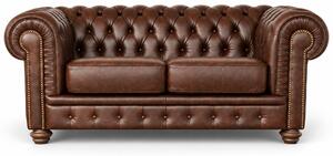 Divano Chesterfield in Pelle Primo Fiore Premium – Iconico, Finiture di Pregio