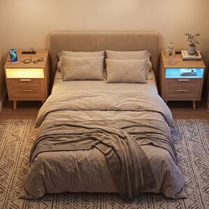 Costway Comodino da letto moderno con ricarica e luci regolabili, Mobiletto con rattan e 2 cassetti e scomparto salvaspazio