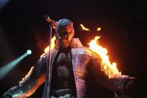 Fotografia Rammstein burns during the Family Values, New York Daily News Archive