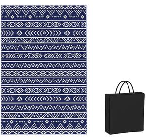 Tappeto da Esterno Reversibile 182x274 cm con Motivo Geometrico e Borsa Inclusa Blu e Bianco
