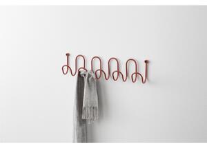 Appendiabiti da parete giovane semplice MOLLY Dimensioni 60 cm 5-Ganci Si compone di un unico elemento in tondino metallico rosso terracotta