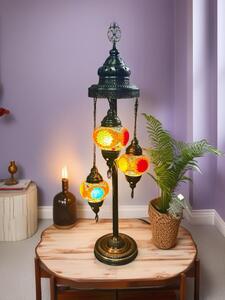 Lampada da tavolo artigianale turca con 3 sfere di vetro colorate a mosaico: un design unico per un'illuminazione suggestiva