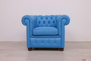 Piccola poltrona Chesterfield in Pelle Azzurro Cielo Saturo