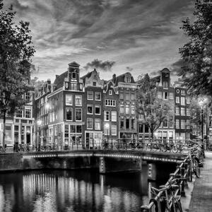 Fotografia Amsterdam Idyllic impression from Singel Monochrome, Melanie Viola