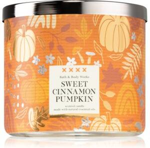 Bath & Body Works Sweet Cinnamon Pumpkin candela profumata con oli essenziali 411 g