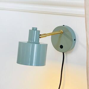 Dyberg Larsen Applique Ocean, color oliva, sporgenza 30 cm Ocean, Verde, Soggiorno / Sala da pranzo, Metallo, Design