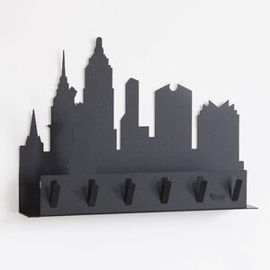 Porta Chiavi Da parete Portachiavi da parete che presenta lo skyline di New York con sei ganci per appoggiare New York in metallo, 35x h 27cm, colore Nero Goffrato