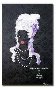 Maria antonietta is a drag queen - black
