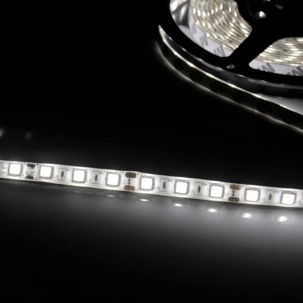 Striscia LED 5m 28W/12V IP20 6500K