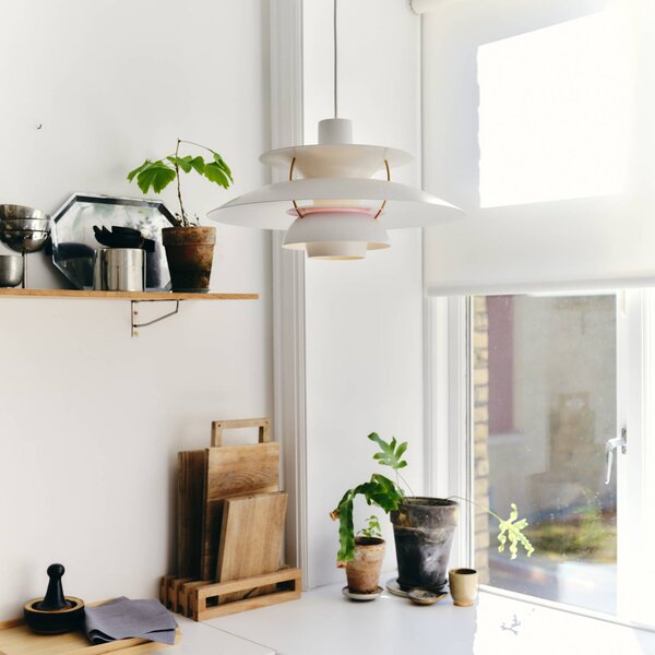 Louis Poulsen Lampada a sospensione PH 5 500, dimmerabile, Bianco / Opale, Soggiorno / Sala da pranzo, Alluminio, Design, Lampada a sospensione