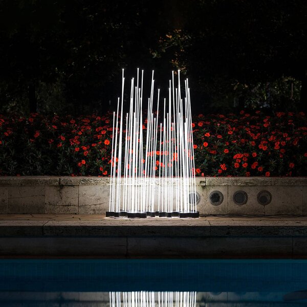 Artemide Architectural Reeds IP67 piantana LED 1 pezzo, Alluminio / Grigio / Zincato, Acciaio Inox, Moderno