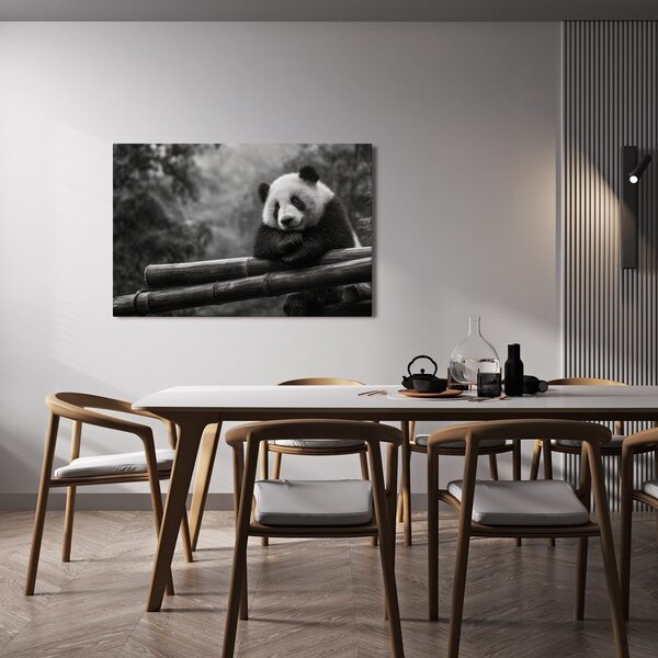 Quadro su tela – Panda che riposa sul bambù