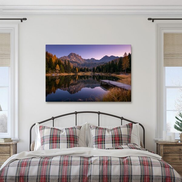 Quadro su tela – Lago di montagna autunnale