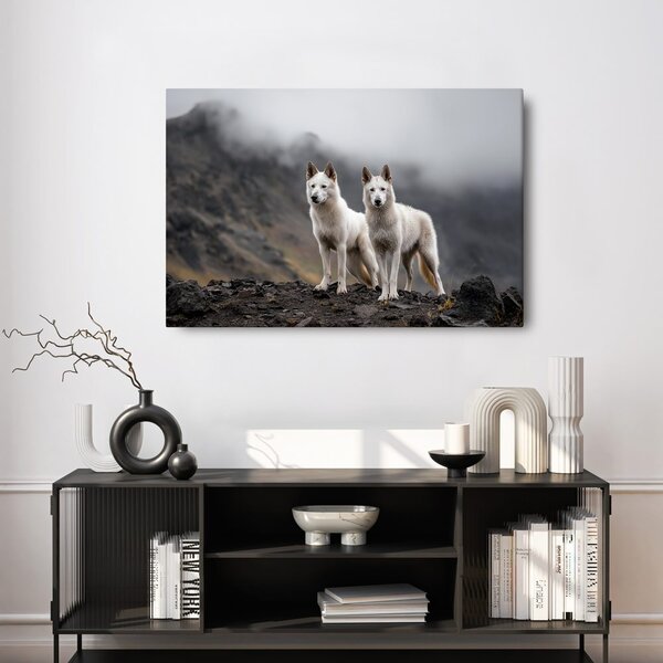 Quadro su tela – Lupi tra le montagne nebbiose