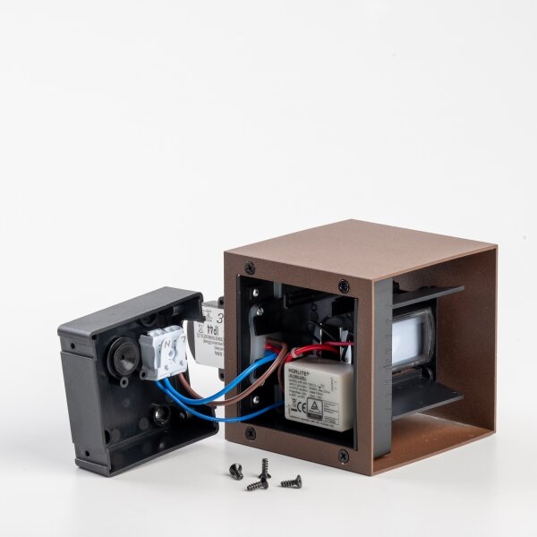 BRILAGI - Applique LED da esterno con sensore CUBE LED/6W/230V marrone IP65