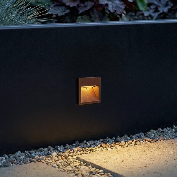 Lampada da parete moderna marrone ruggine quadrata con LED IP54 - Gem
