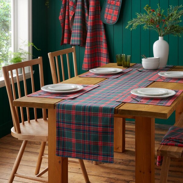 Runner in cotone a tema natalizio 220x32 cm Christmas Tartan Check – Catherine Lansfield