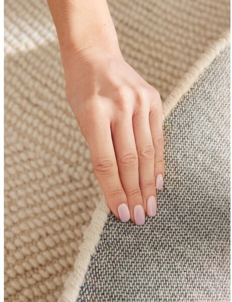 Tappeto rotondo colore naturale chiaro in lana tessuto a mano ø 120 cm Calmio – Hanse Home