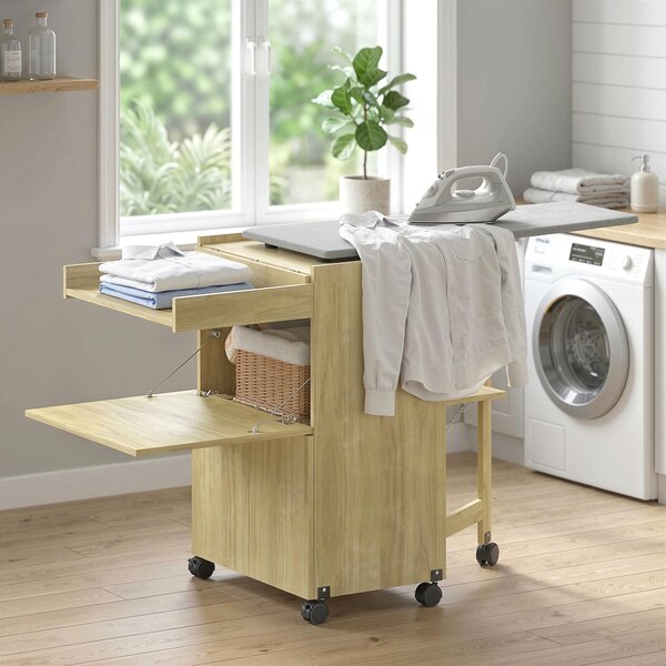 HOMCOM Armadio Asse da Stiro Pieghevole con Porta Ferro e Indumenti con Vano Aperto,154x55x87 cm, Legno Naturale | Aosom Italy