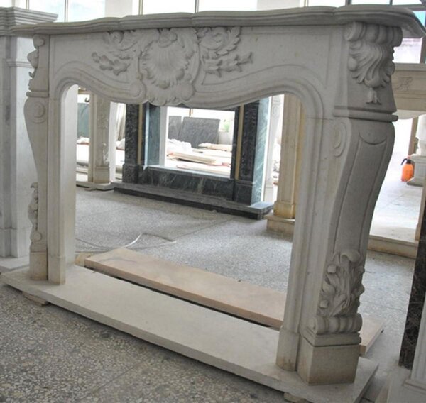 Casa Padrino: cornice barocca per caminetto beige 150 x 30 x h. 120 cm - Cornice barocca per caminetto in marmo di alta qualità - Accessori per la decorazione di caminetti barocchi - Nobile & Magnifico