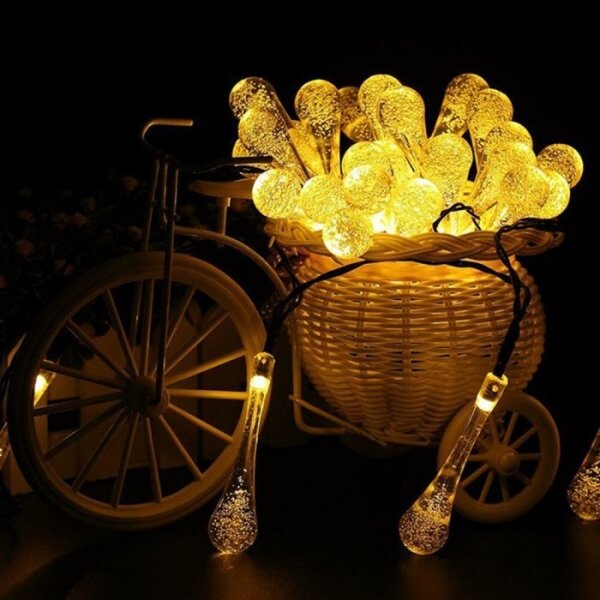 Catena luminosa solare a LED con sensore crepuscolare 20 LED / 0,72 W / 1,2 V 600 mAh 4,7 m IP44