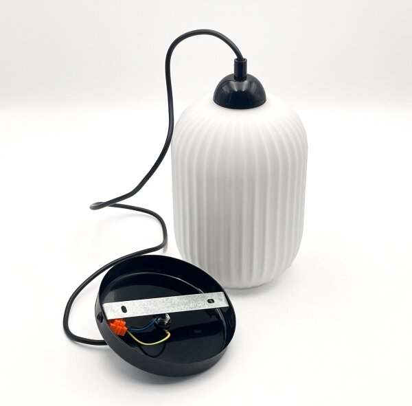 Lampadario a sospensione con filo HARMA 1xE27/15W/230V diametro 14 cm bianco/nero