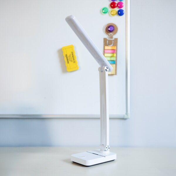 Zuma Line 1949-WH-LED Ricaricabile lampada da tavolo LED/8W/1200 mAh 3000/4500/6000K bianco
