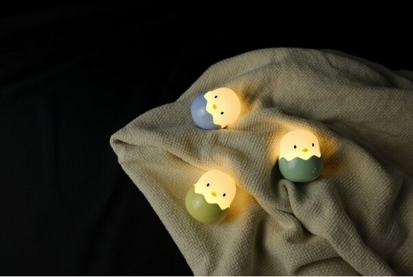 MegaLight - Lampada LED RGB dimmerabile ricaricabile per bambini EGGY EGG LED/5V