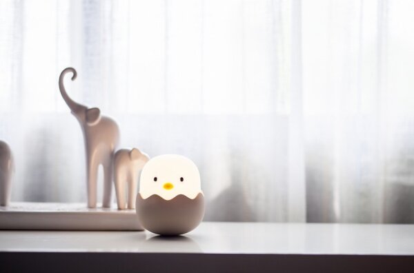 MegaLight - Lampada LED RGB dimmerabile ricaricabile per bambini EGGY EGG LED/5V