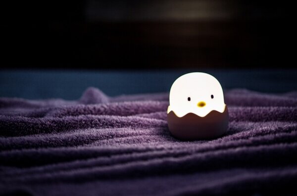 MegaLight - Lampada LED RGB dimmerabile ricaricabile per bambini EGGY EGG LED/5V