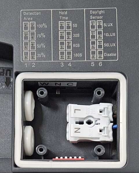 Plafoniera LED da bagno con sensore ELLÉ LED/24W/230V 26x26 cm IP54 antracite