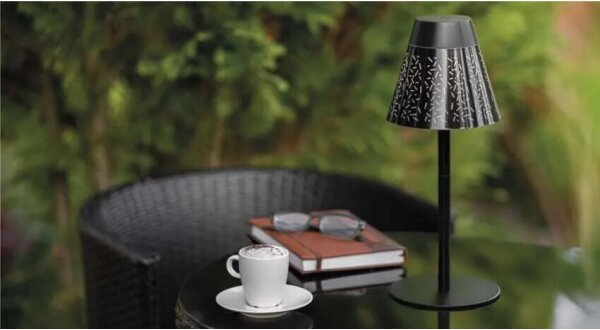 LED Dimmerabile ricaricabile per esterni lampada da tavolo LED/4,2W/5V 2200mAh IP44