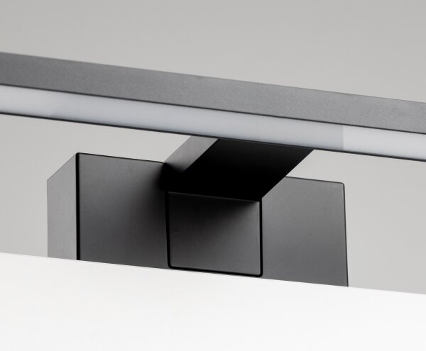 Aigostar - Illuminazione per specchio da bagno a LED 8W/230V 4000K 40 cm IP44 nero