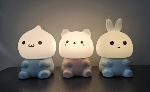 Lampada LED RGBW per bambini, touch, LED 1W 5V USB 1200 mAh con coniglio