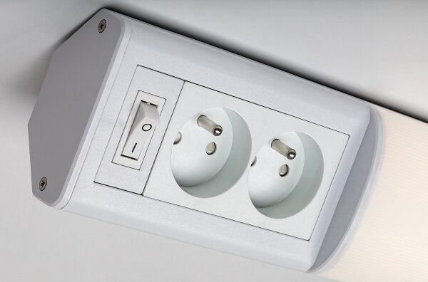 Rabalux 78041 - Lampada LED sottopensile con prese BATH 2E LED/15W/230V 4000K 70cm bianco