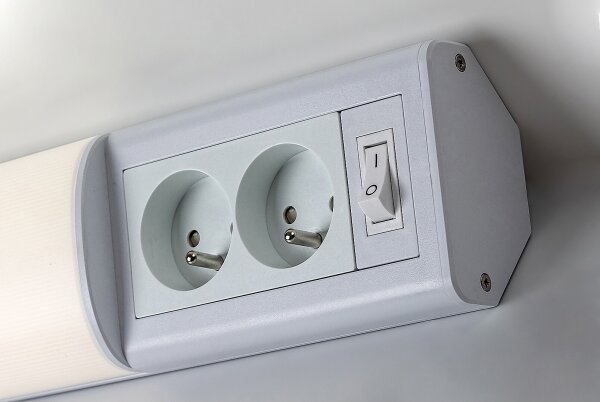 Rabalux 78040 - Lampada LED sottopensile con prese BATH 2E LED/10W/230V 4000K 50cm bianco
