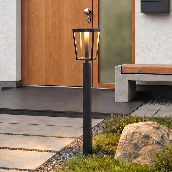 Lampione a LED Lucande Lynx, 95,5 cm, nero, IP65 Lynx, Nero, Metallo, Moderno