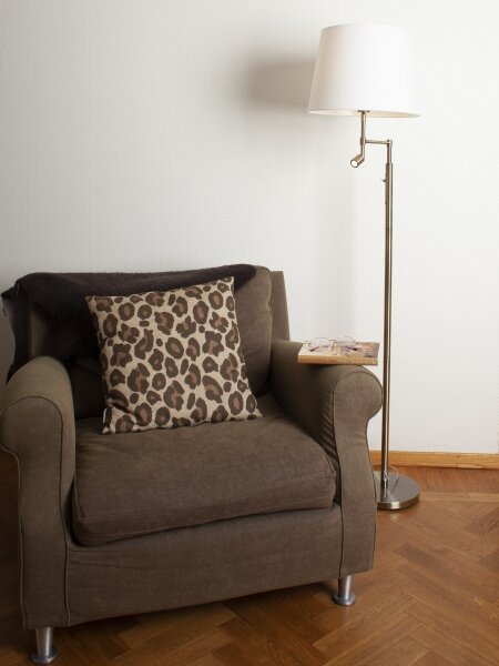 ByRydens 1988780-5504 Lampada da terra ORLANDO 1xE27/5W/230V+LED/3W bianco/bronz