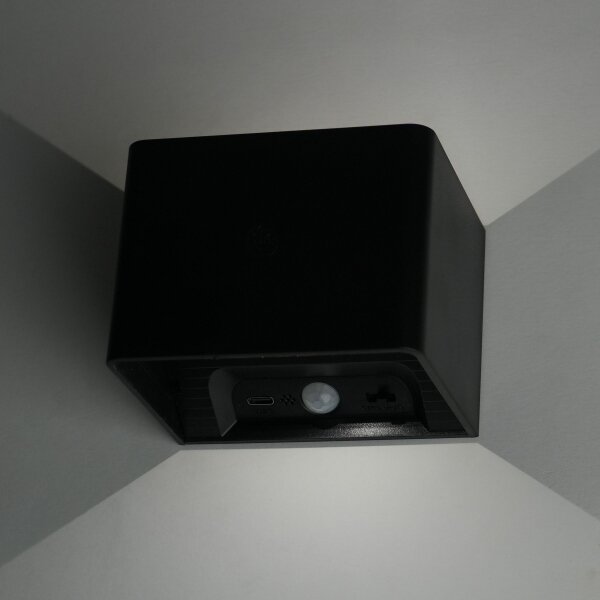 Applique a LED con sensore MIRI LED/2,5W/3,7V 3000-6400K 4000 mAh nero