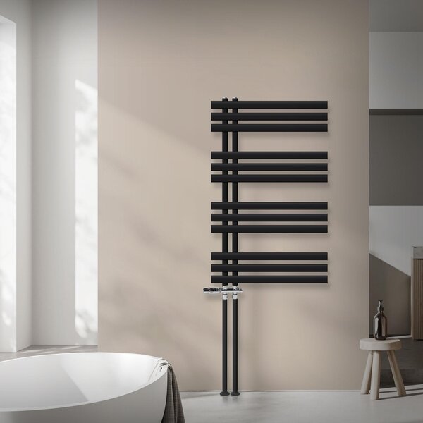 LuxeBath radiatore da bagno Iron EM 600x1000 mm nero opaco attacco laterale con set di collegamento termostato attraverso il pavimento design, senza elemento riscaldante