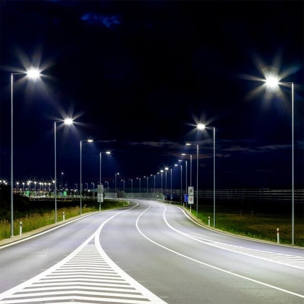 Lampada stradale LED SAMSUNG CHIP 50W 230V 6500K IP65 grigio