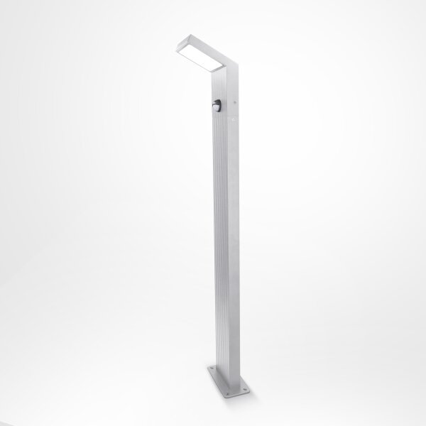 Brilagi - Lampada LED da esterno con sensore RIANO LED/8W/230V argento IP65 80 cm