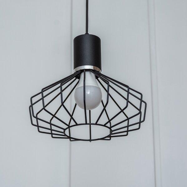 Lampadario sospeso con cavo SOLANO 1xE27/15W/230V nero/cromo lucido